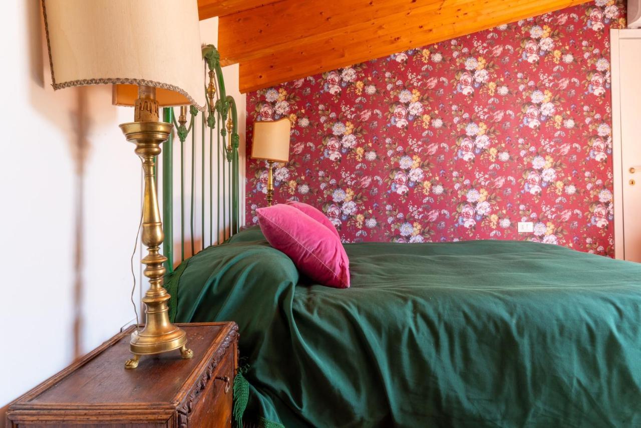 La Chiesuola Bed and Breakfast Bagnaia  Exteriör bild