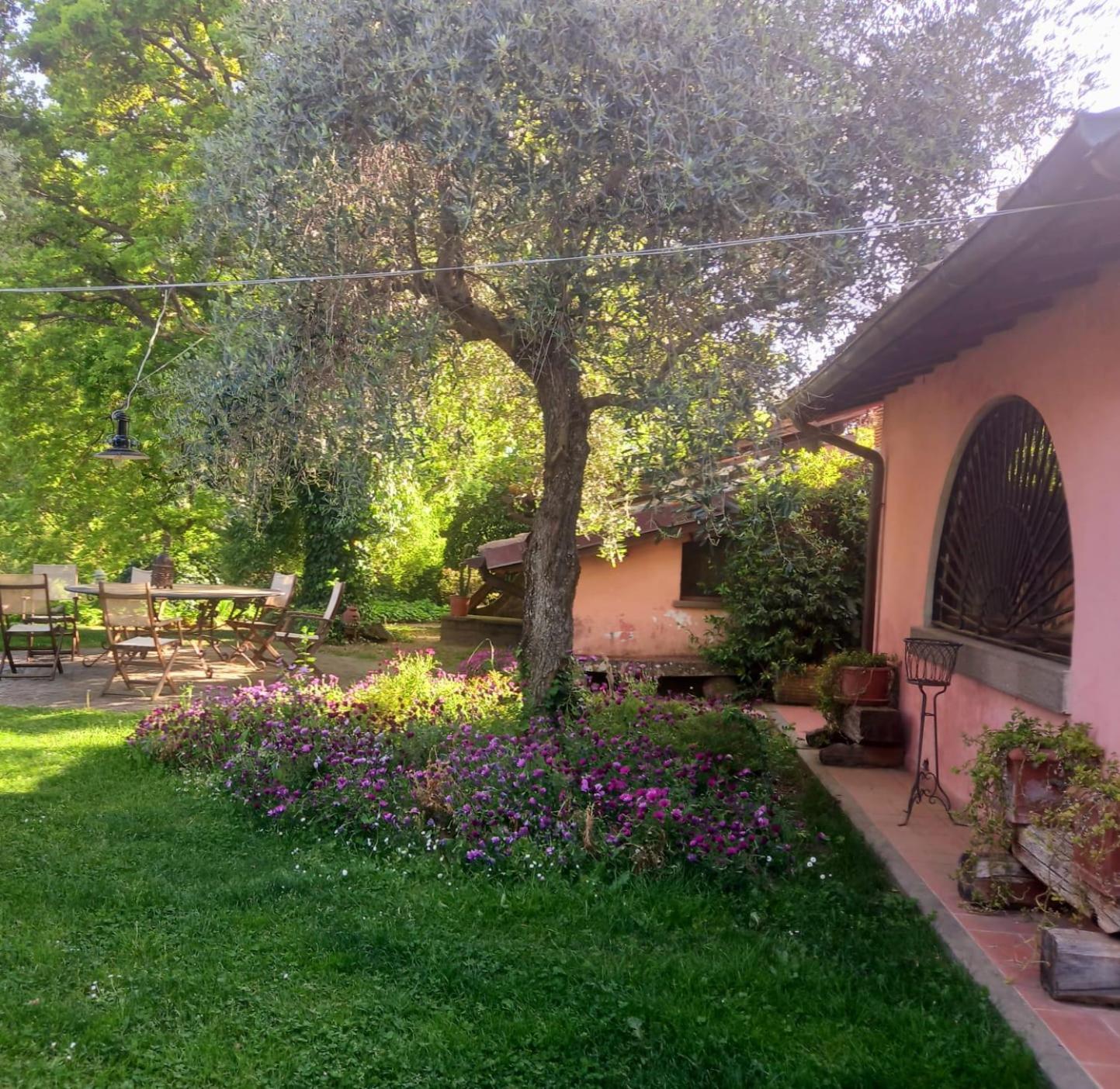 La Chiesuola Bed and Breakfast Bagnaia  Exteriör bild